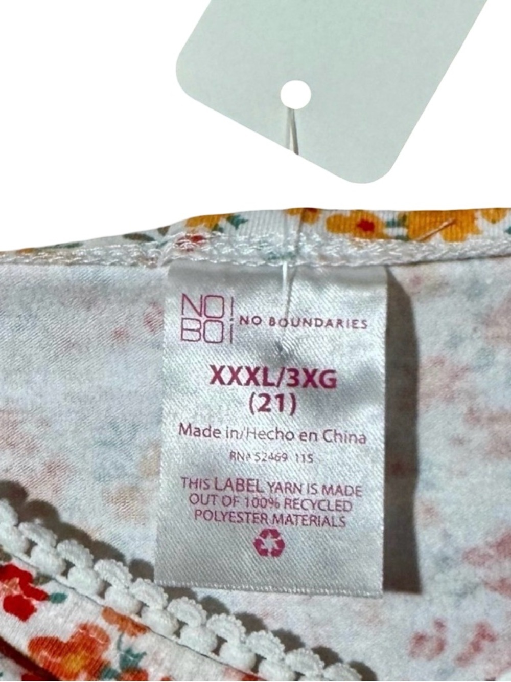No boundaries Floral top size XXXL - Picture 2 of 3